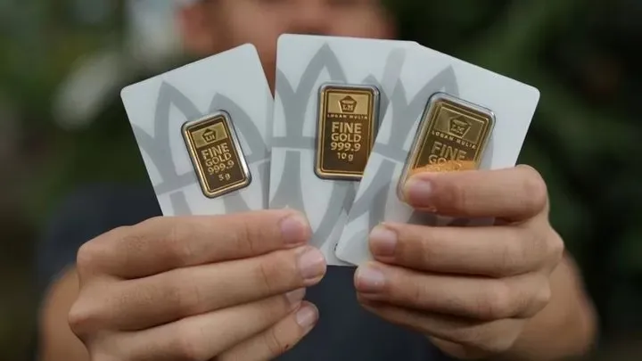 Harga Emas Antam di Pegadaian Turun Rp104 Ribu