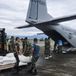 TNI AL Salurkan Bantuan Bencana ke Takengon