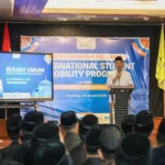 Eri Cahyadi Lepas Mahasiswa STIDKI ke Program Internasional