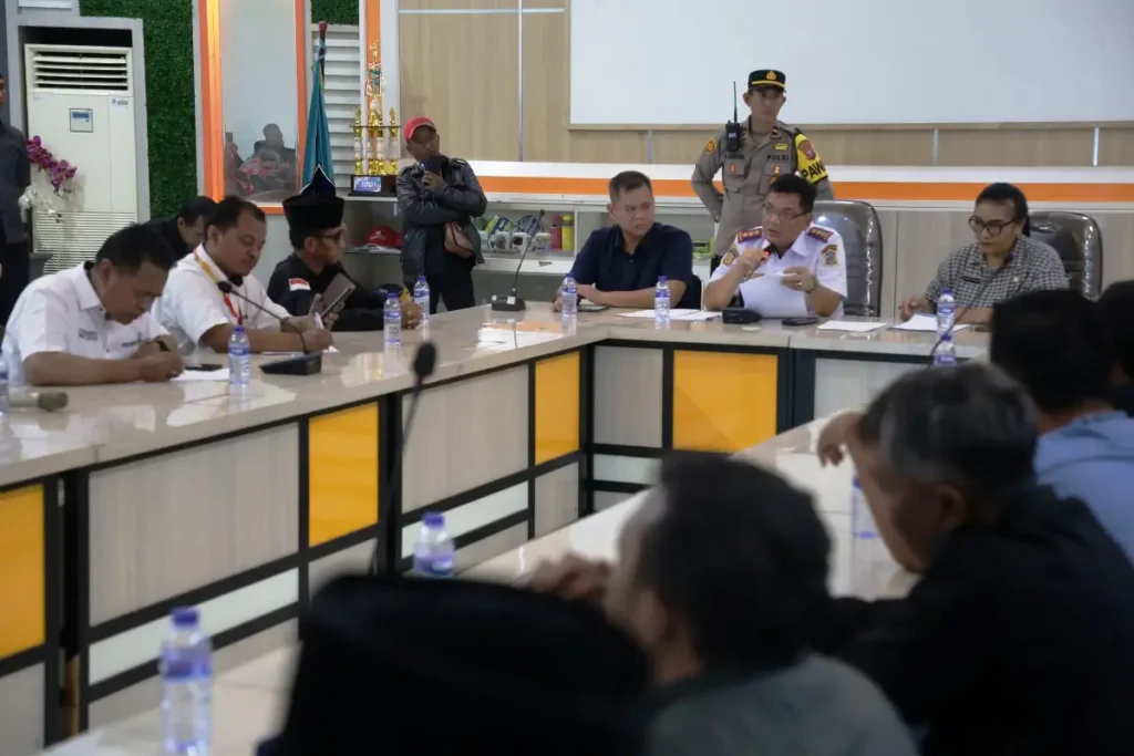 Dishub Surabaya Tegaskan Tak Berwenang Hentikan Tipiring Juru Parkir