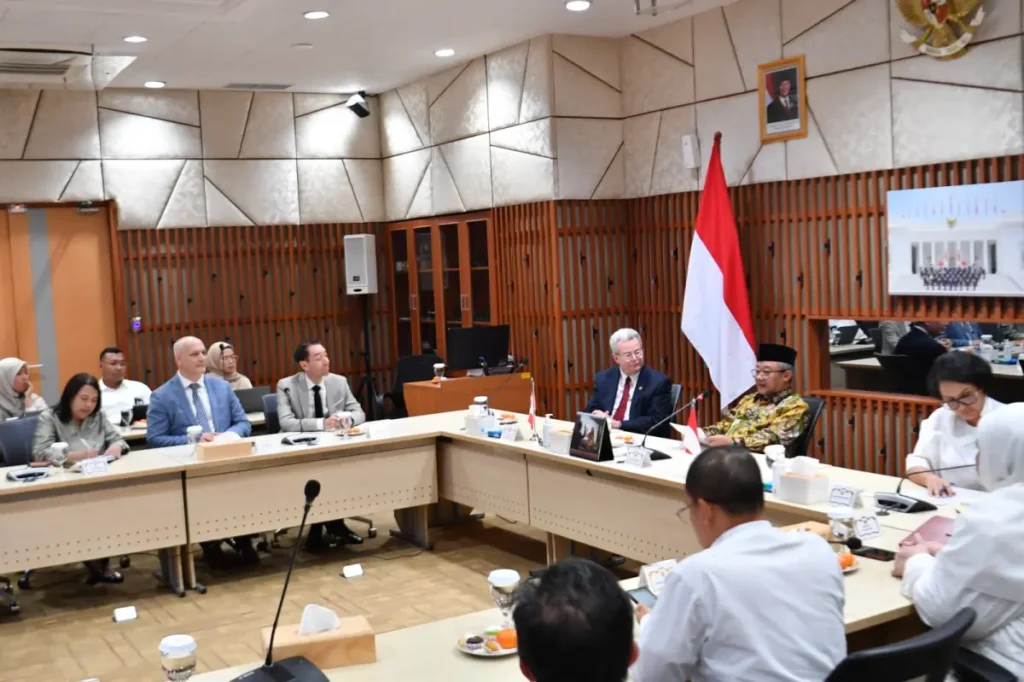 Kemendikdasmen Gandeng McGill University dan UEA Perkuat Pendidikan