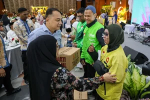 Pemkot Surabaya Gelar Santunan Ramadan untuk Masyarakat