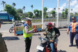Operasi Kendaraan di Suramadu, Polisi Tegur 7 Pengendara Langgar Aturan