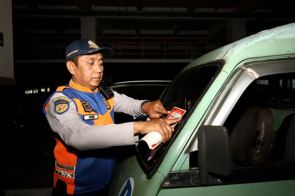 Penertiban Angkutan Umum Surabaya, Dishub Tindak Tegas Mikrolet Tak Laik Jalan