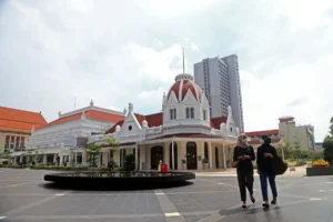 Eri Cahyadi Buka Suara soal Isu Balai Pemuda Surabaya
