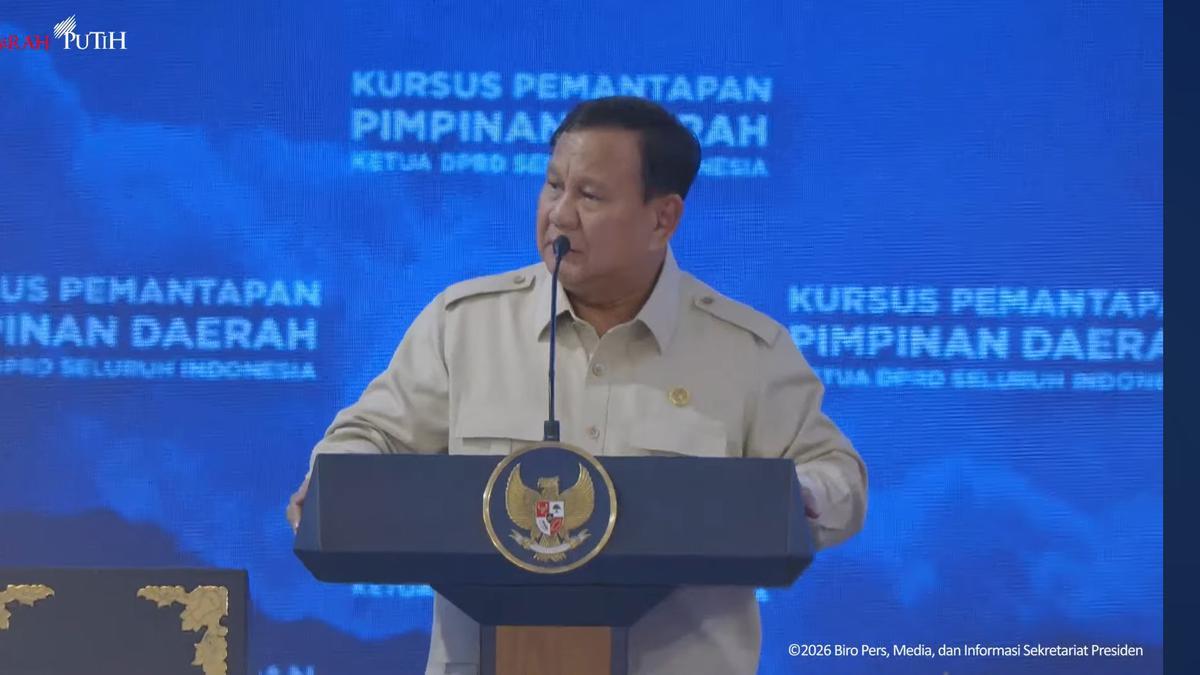 Bahas Kondisi Dunia, Prabowo Beri Arahan ke Ketua DPRD se-Indonesia di Akmil Magelang
