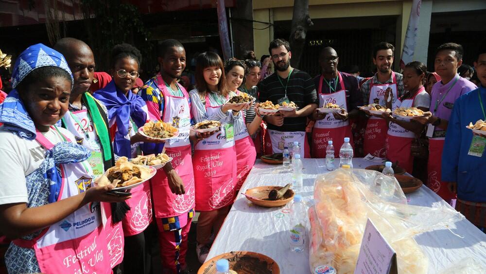 HJKS ke-733 Surabaya Masuk KEN 2026, Festival Rujak Ulek hingga Light Parade Siap Tarik Wisatawan