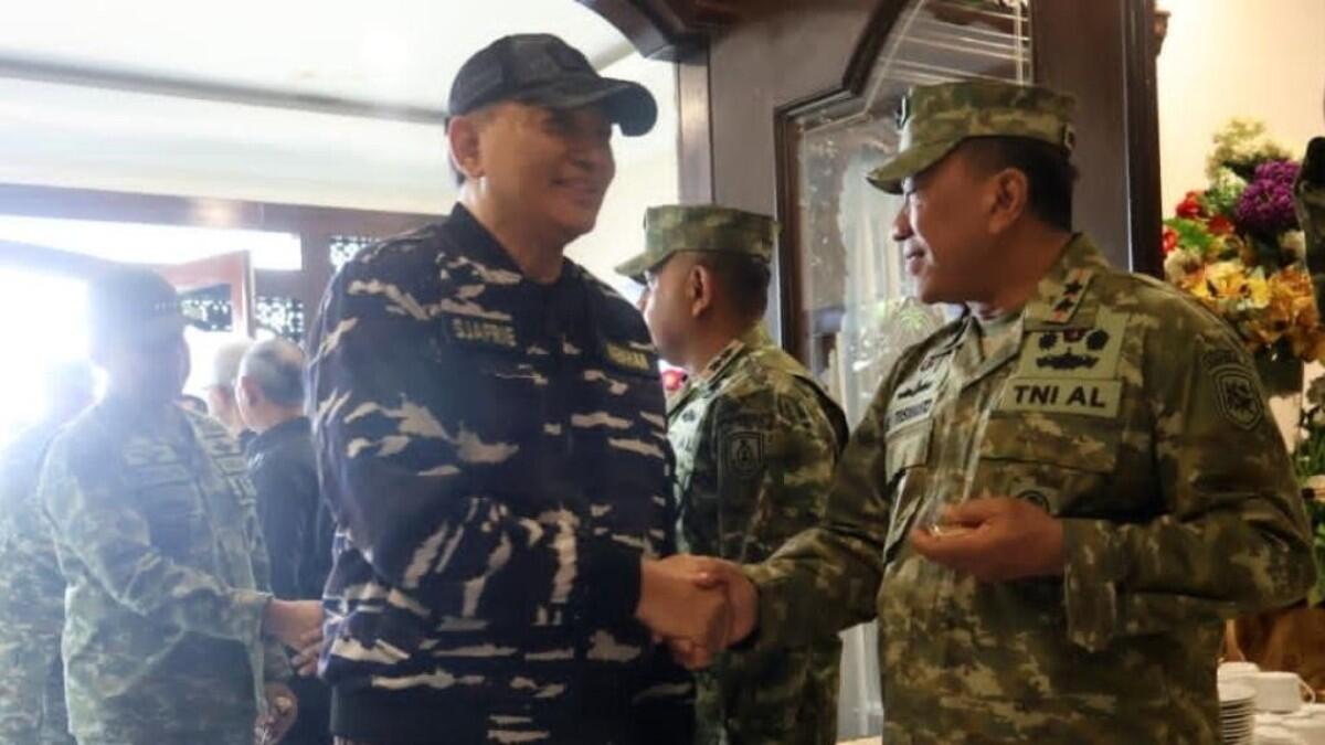Kasal dan Menhan Tinjau Latopslagab Baksensus 2026 di Pulau Gundul, Libatkan Pimpinan TNI