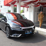 Pemkot Surabaya Targetkan Kendaraan Operasional Beralih ke Listrik