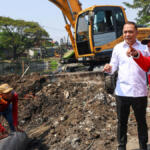 Penataan Kali Tebu Surabaya, Eri Cahyadi Target Pengaspalan Jalan Rampung 20 Hari