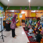 Peringati Hari Kartini, Bunda PAUD Surabaya Tanamkan Karakter Anak Lewat Dongeng