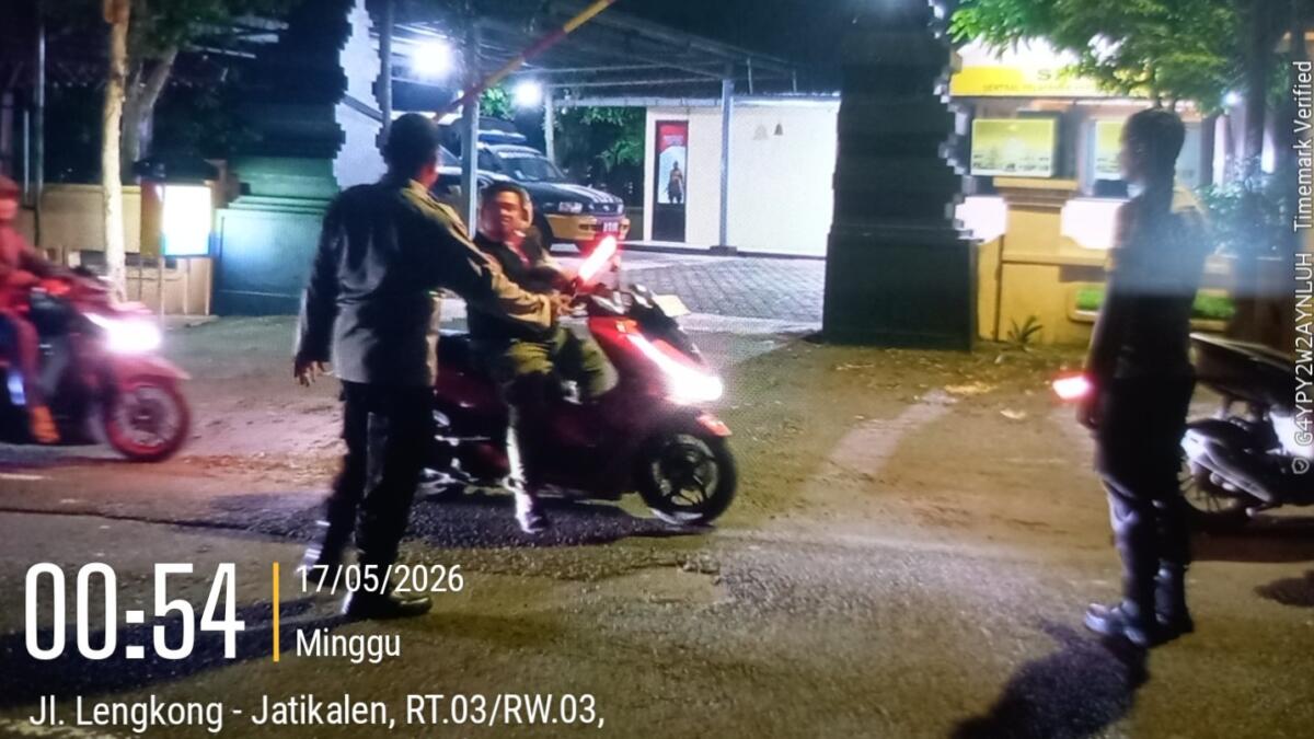 Polsek Jatikalen Gelar Operasi SREG Antisipasi Gesekan Antar Perguruan Silat