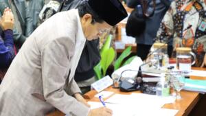 DPR Setujui Tambahan Anggaran Kemenag 2027 Rp41,8 Triliun untuk Madrasah dan Sekolah Keagamaan