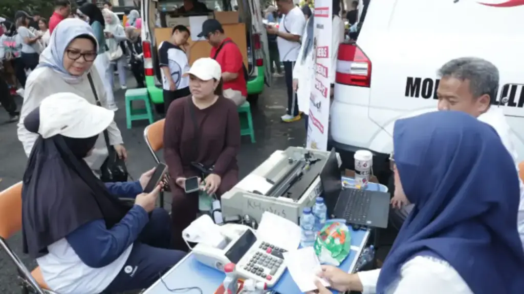 Permudah Warga, Surabaya Hadirkan Layanan Pajak di CFD