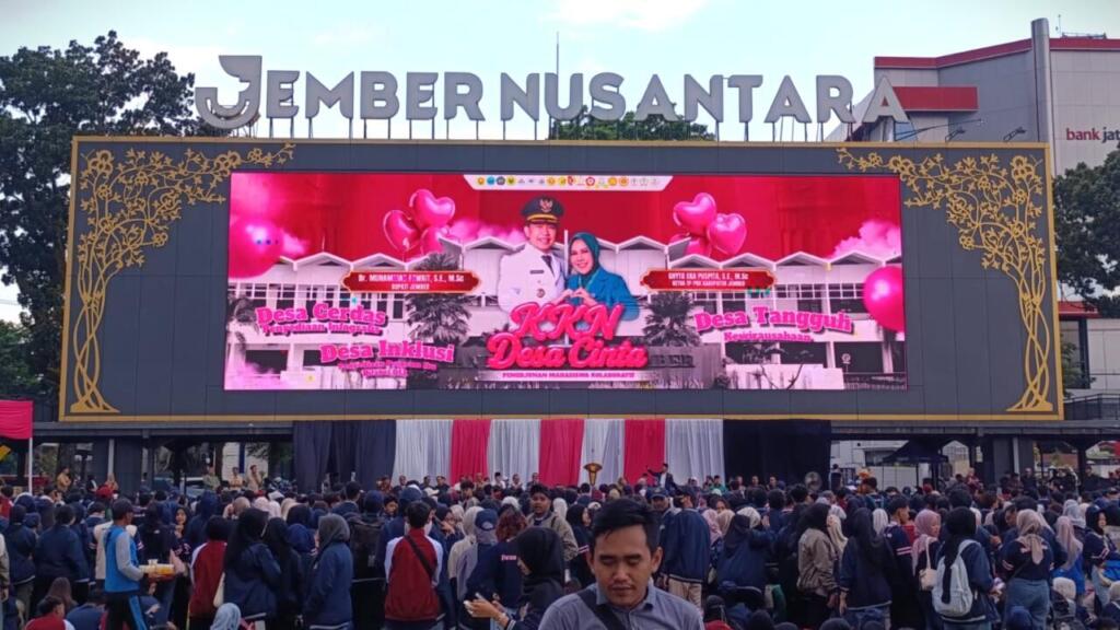 Camat Kaliwates Ajak Mahasiswa KKN Kolaboratif Perkuat Data Kelurahan dan Pemberdayaan Difabel