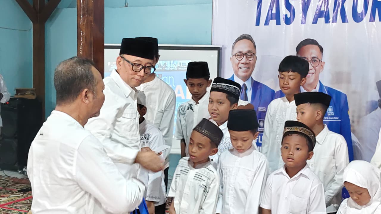 DPD PAN Trenggalek Rayakan HUT ke-28 dengan Tasyakuran dan Santunan Anak Yatim