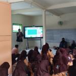 Edukasi TBC hingga Pola Hidup Sehat Warnai Program KKN Umla di Desa Drajat, Paciran