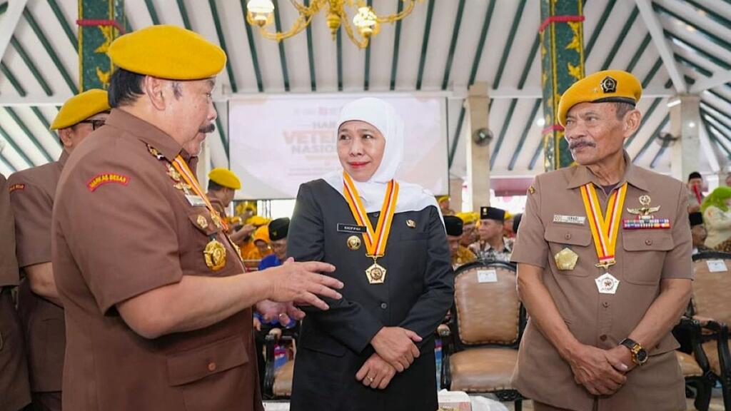 Khofifah: Bela Negara Kini Bukan Hanya Angkat Senjata, Tapi Lawan Hoaks dan Kemiskinan