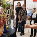 KBRI Paris Kenalkan Batik, Wayang dan Borobudur dalam Hari Warisan Budaya Eropa