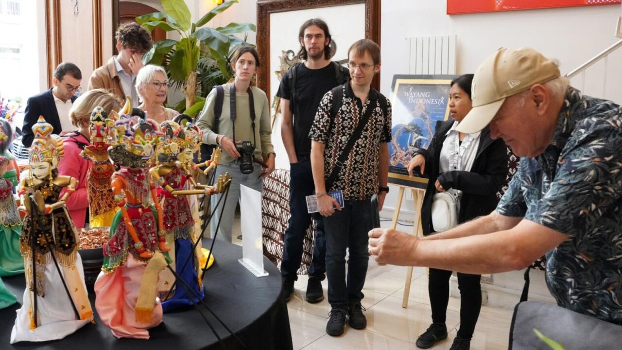 KBRI Paris Kenalkan Batik, Wayang dan Borobudur dalam Hari Warisan Budaya Eropa